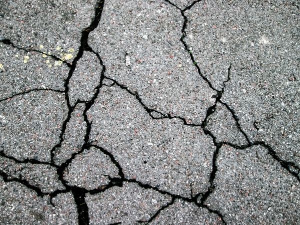 Cost of Driveway Crack Filling in Kernersville