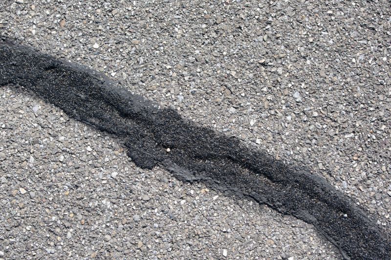 Signs It’s Time To Seal Your Asphalt Surface